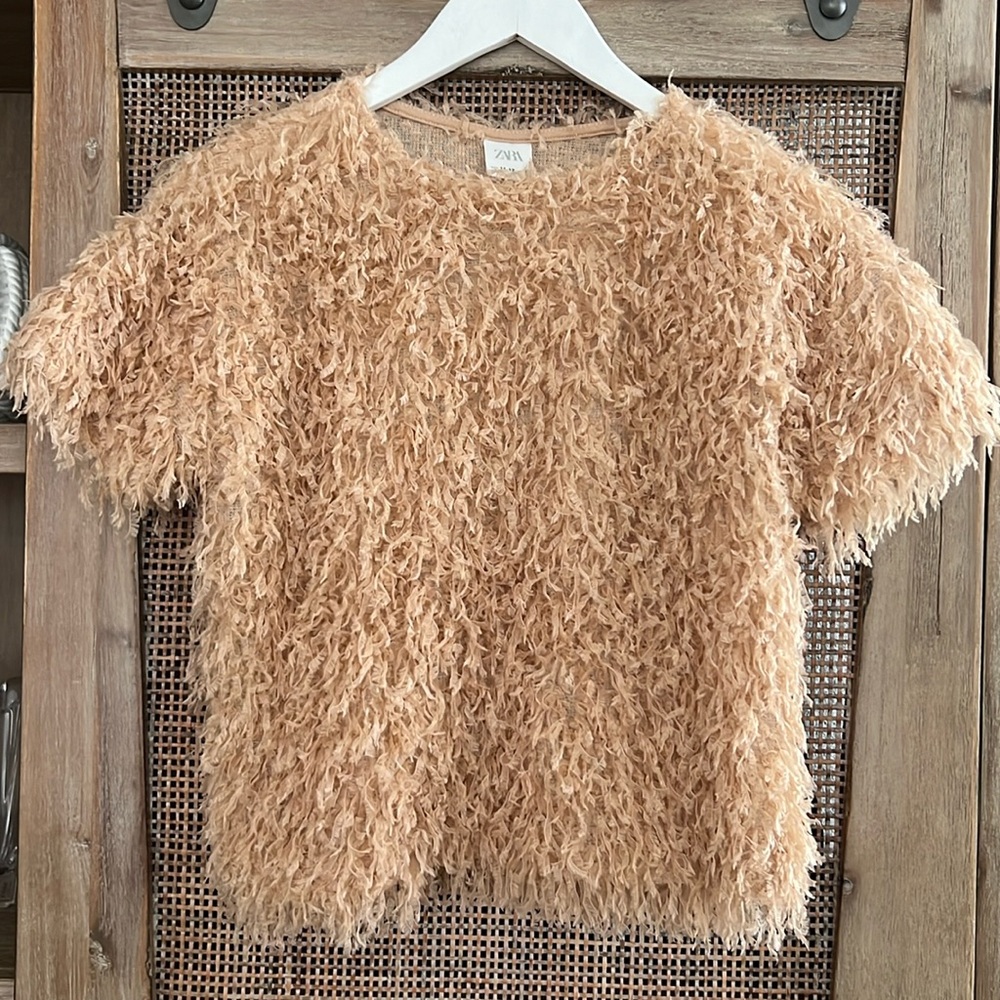 📫 BUY 2 for $20📫 Zara Girls Fringe Short sleeve Top size 11-12